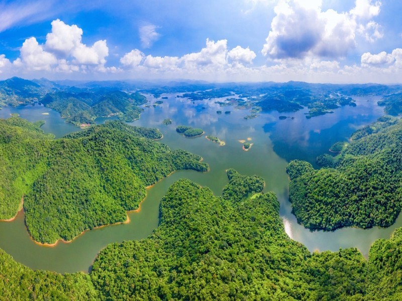 Toàn cảnh Hồ Cấm Sơn Bắc Giang